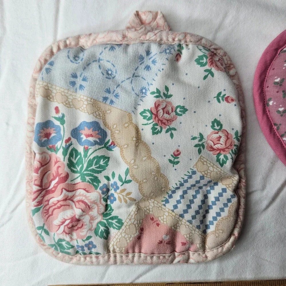 Vtg Floral Potholder Set Pink Heart Pocket Square Patchwork Cottagecore Handmade